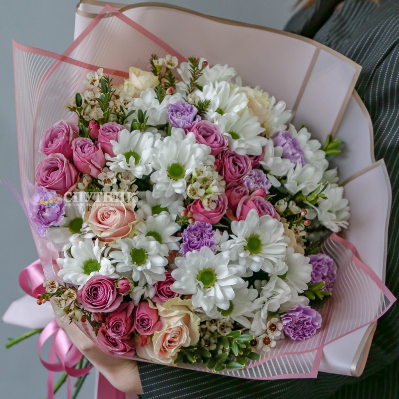 Купить букет цветов недорого в СПб