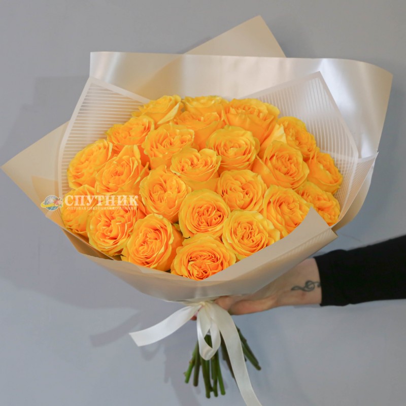 Купить букет желтых роз недорого в СПб