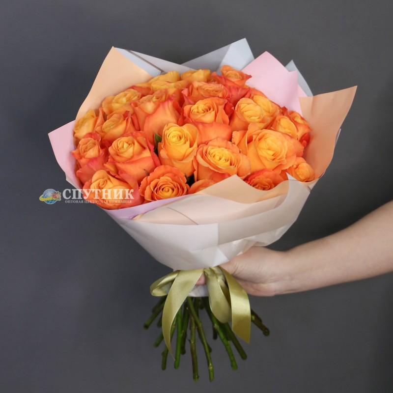 Розы Конфиденс, букет из оранжевых роз купить недорого в СПб