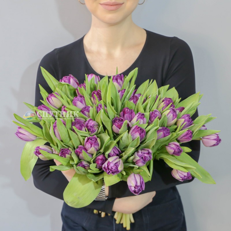 Купить букет тюльпанов недорого в СПб оптом